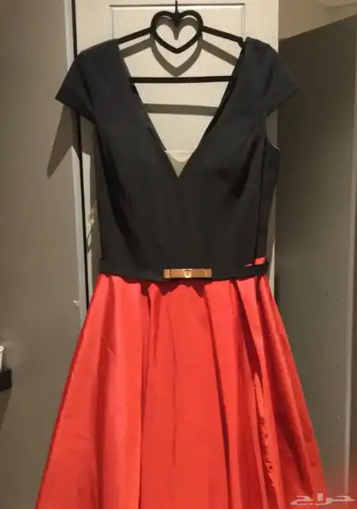 فستان سهرات جميل وبسعر رمزي 0