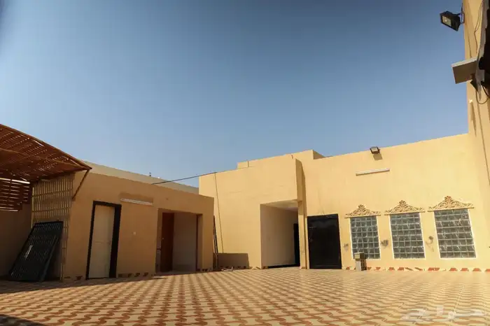 فيلا سكن خاص للبيع طريق الملك عبدالله ابرق الرغامه 27