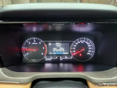 سيرنتو 2022 ديزل بدي وكالة عدد المقاعد 6 4