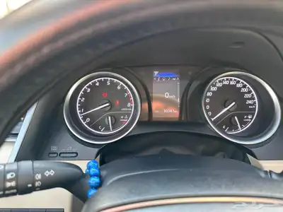 كامري 2023 10
