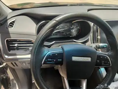 سيارة جيتور x70 2024 اعلى فئة 8