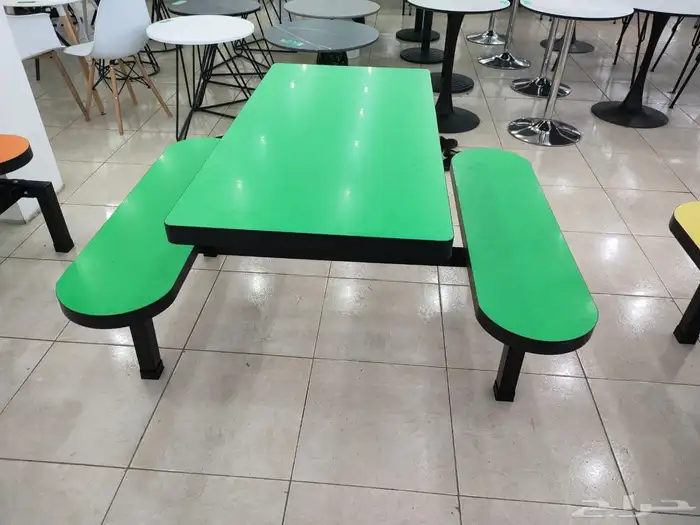 اثاث رياض اطفال كراسي مدرسيه 95