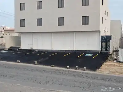 عماره تجاريه للبيع فيها 4 محلات شارع تجاري في الطايف 0