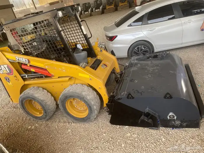 مكنسه للأيجار في الرياض مكنسا للايجار بوبكات للايجار 1