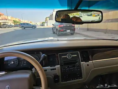للبيع لنكولن تاون كار 2007 17