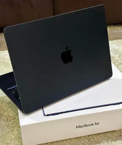ماك بوك اير m3 2024 9