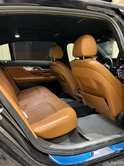 BMW 9
