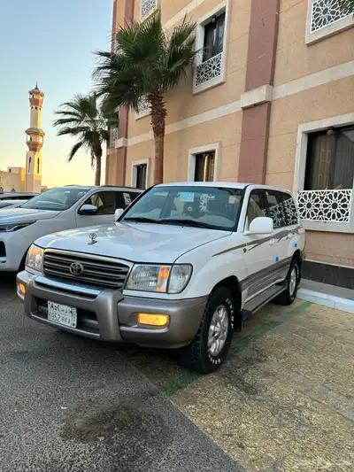 جيب لاندكروزر 2003 قير عادي 0
