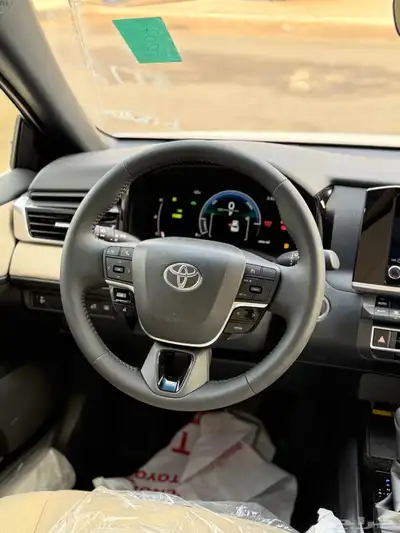 تايوتا كامري 2025 LE-HEV هايبرد اصفار اقل سعر بالسوق 18