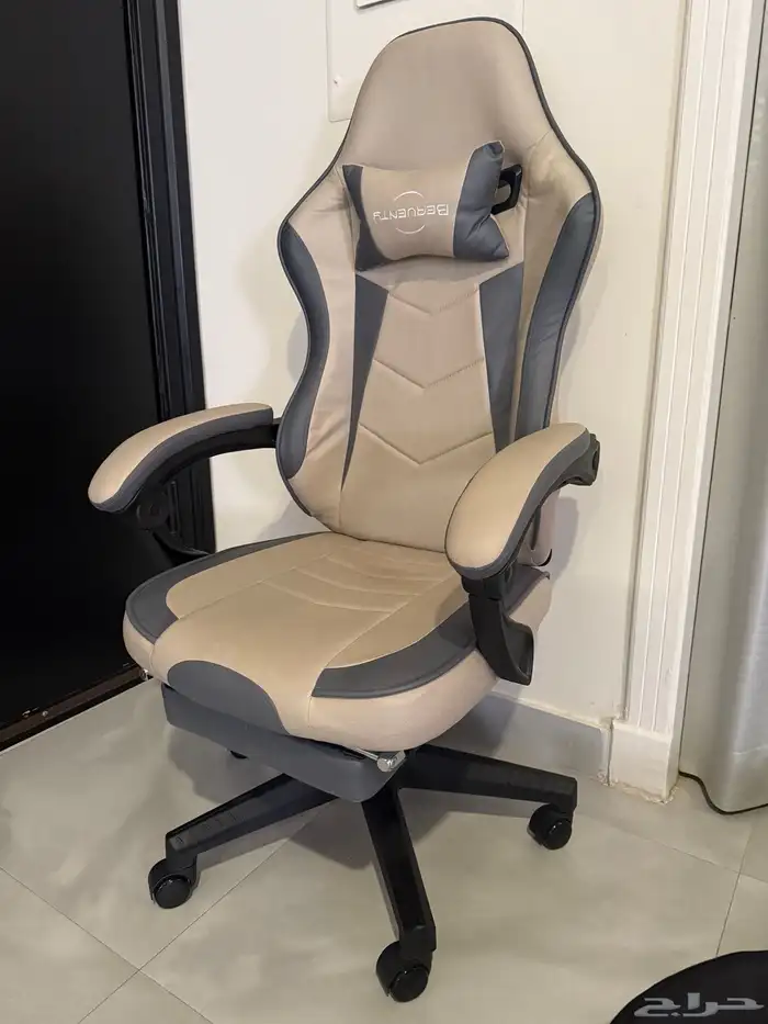 كرسي قيمنق gaming chair نظيف استعمال بسيط 0
