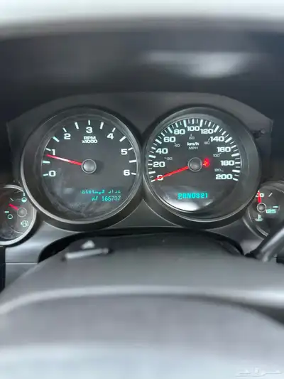 شيفرولية سلفرادو 9