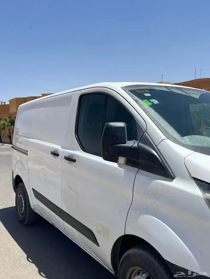 فورد فان نقل بضائع 2018 1