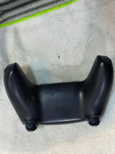 بلايستيشن VR مع يد PS5 نظيفة للبيع 9