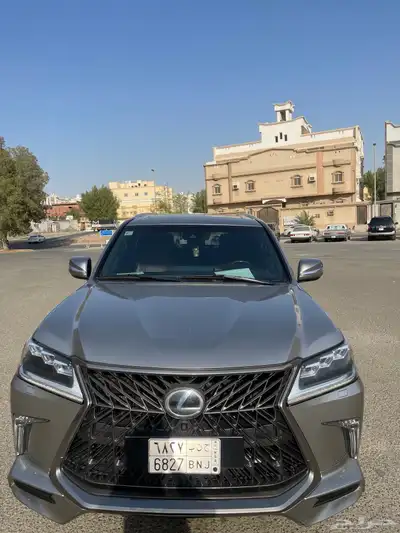 جيب لكزس Lx570. DD موديل 2016 8