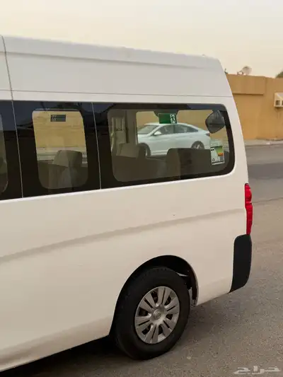 باص نيسان اورفان 2020 5