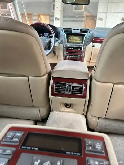 لكزس 460L موديل 2007 6