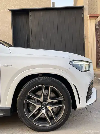مرسيدس GLE 2021 53 وارد الفردان 13