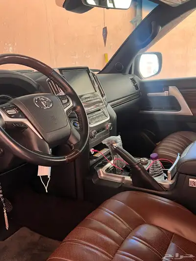 لاند كروزر VXR3 2020 6