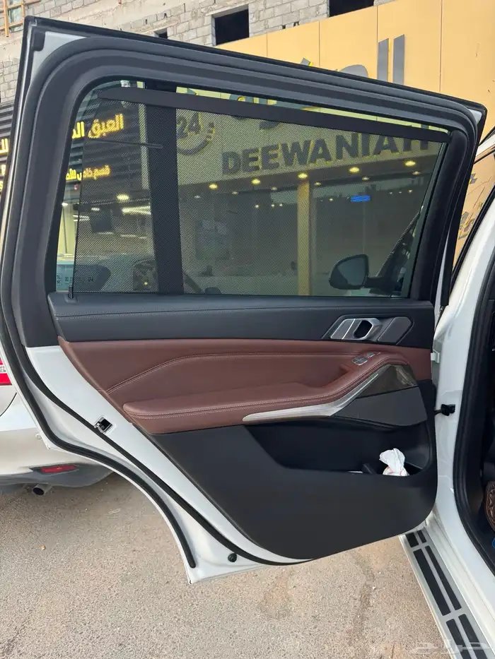 للبيع BMW X7 2020 MKITنظيف جدا for sale 23
