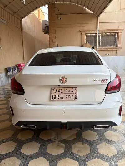 ام جي جي تي 11