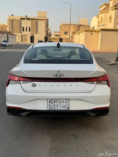 للبيع هونداي النترا 2023 سمارت 7
