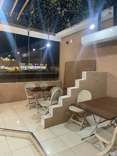 تقبيل مطعم 5