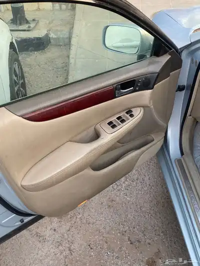 لكزس 4