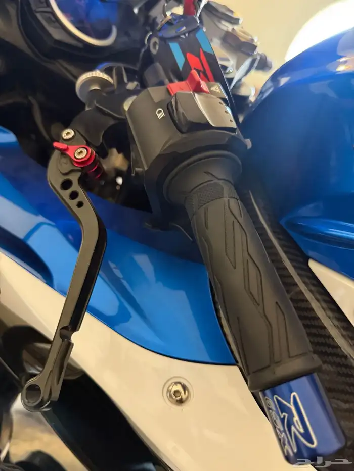 دباب سوزوكي 1000 موديل 2014 18