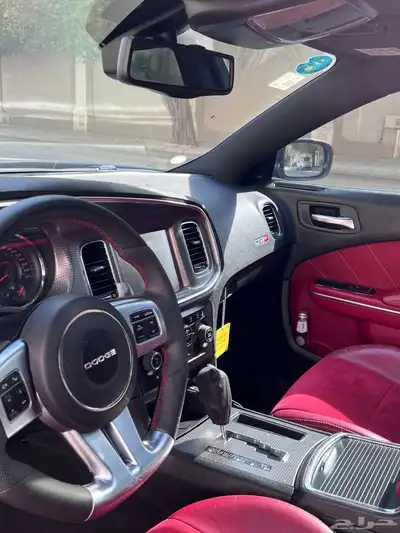 تشارجر srt8 2014 5