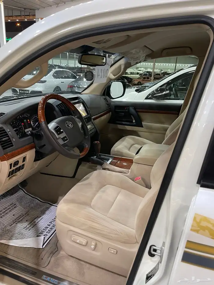 تويوتا جى اكس سعودى 2014 12