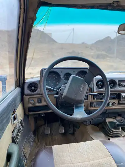 لاندكروزر خليجي موديل 85 8