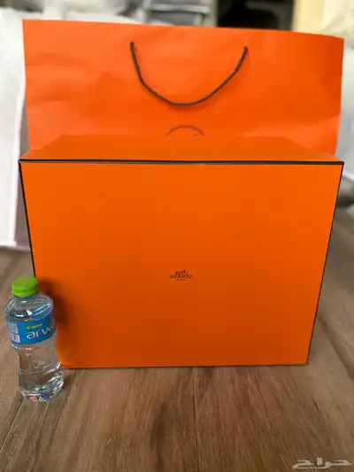 كيس و بوكس هيرميز فاضي حجم كبير جدا 0
