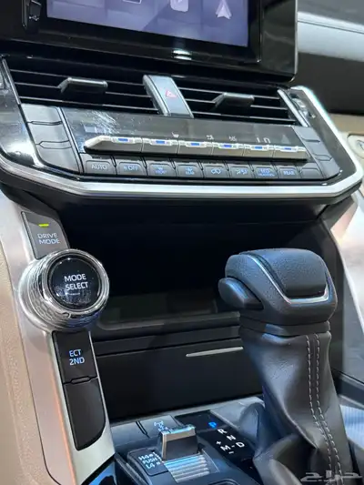 جكسار 2022 L2 نظيف للبيع 31