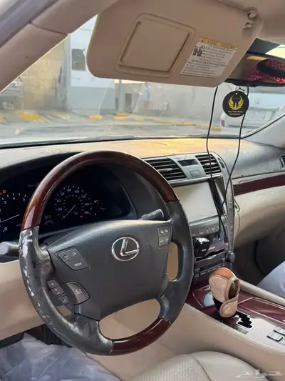 لكزس2009 20