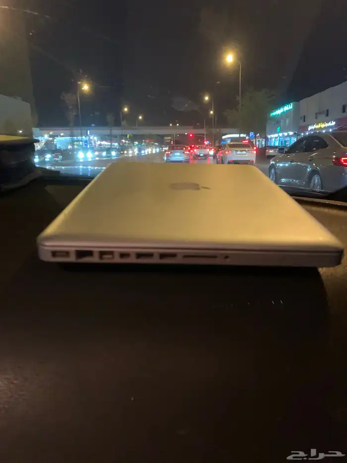 لا بتوب ماك بوك برو 1