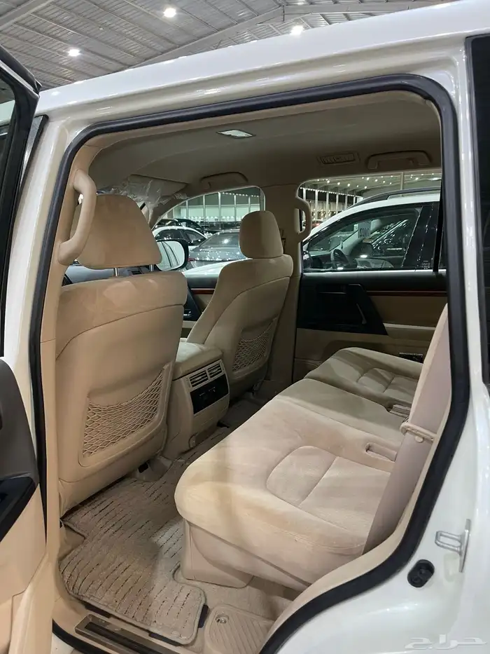 تويوتا جى اكس سعودى 2014 7