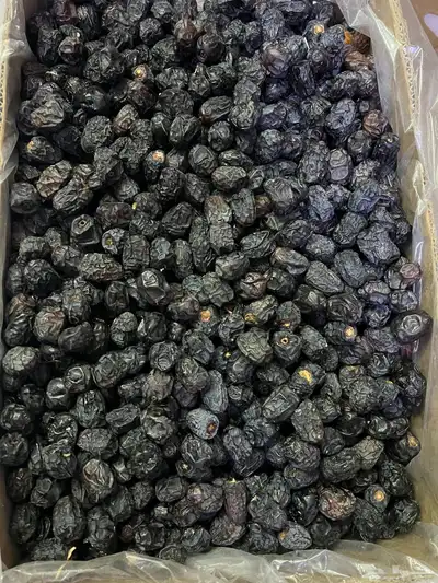 تمر عجوه 0