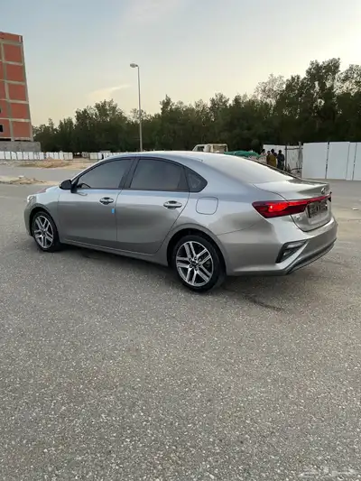 كيا K3 ( سيراتو ) بطاقة جمركية نظيفة جدا 7