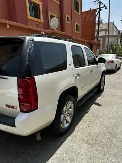 جمس يوكن 2009 نظيف 2