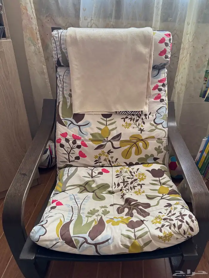 كرسين هزاز الواحد 100 ريال 2