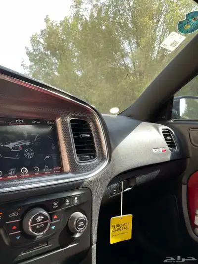 تشارجر srt8 2014 11
