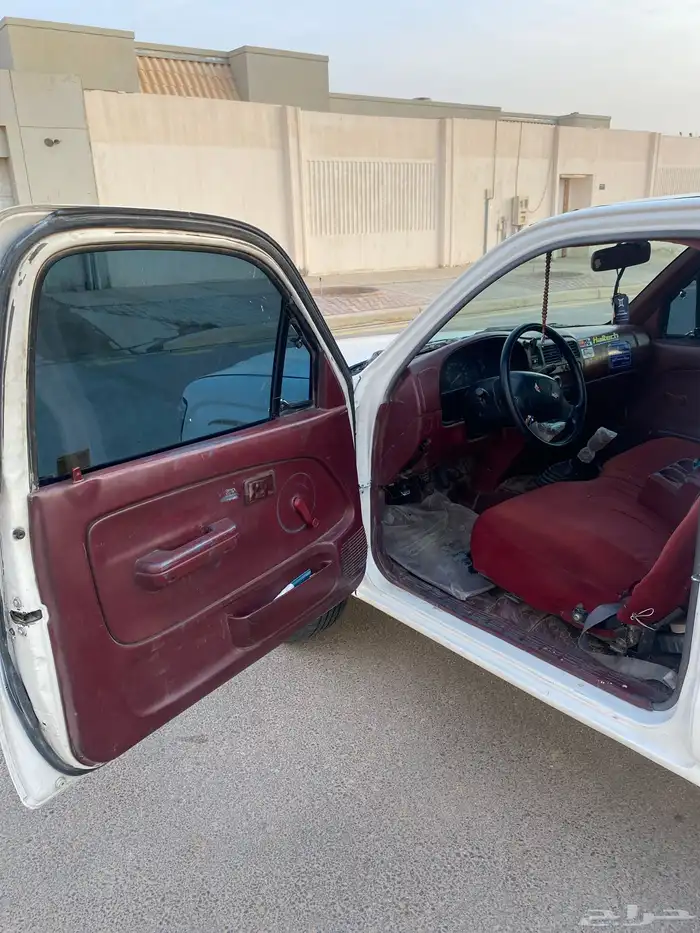 هايلكس 2002 5