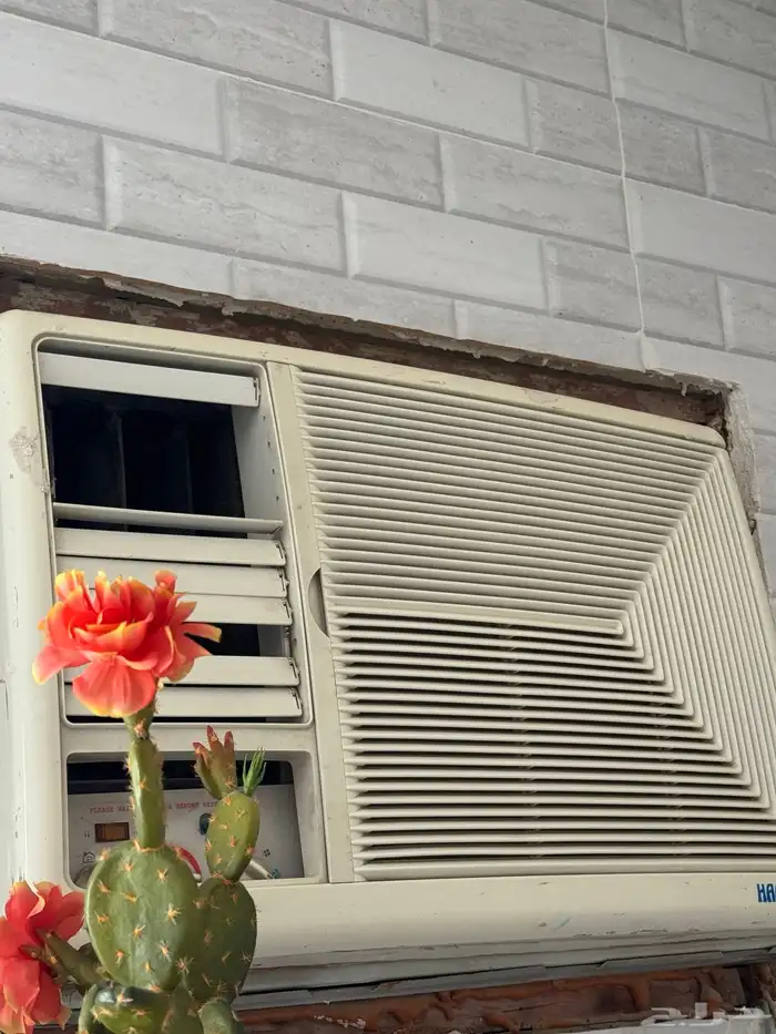 مكيف شباك مشكاله يثلج بس 0