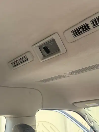 باص نيسان اورفان 2020 12
