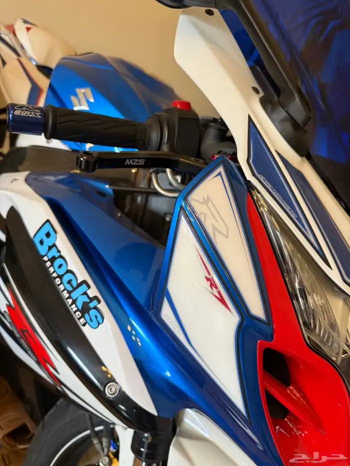 دباب سوزوكي 1000 موديل 2014 20