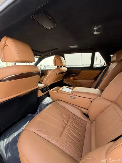 لكزس LS350 (BB) 2021 14