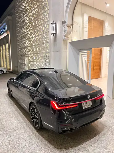 BMW 18