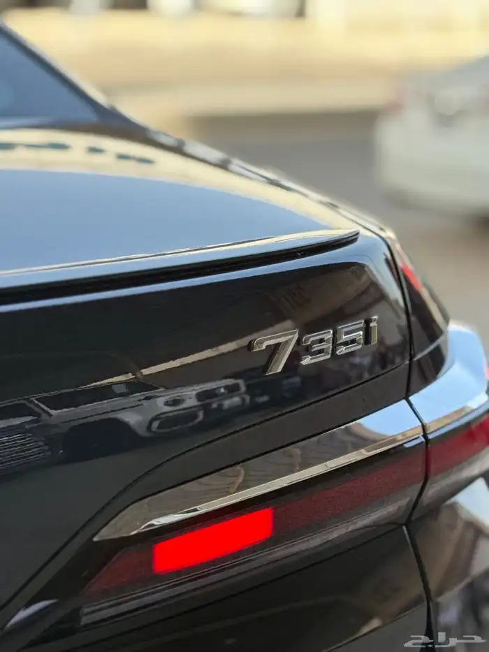 بي ام دبليو 2025 عداد جديد الفئة السابعه 735 ام كت 8