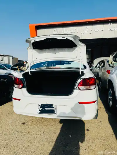 Kia pegas 2023 3