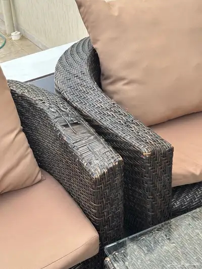طاولة 4